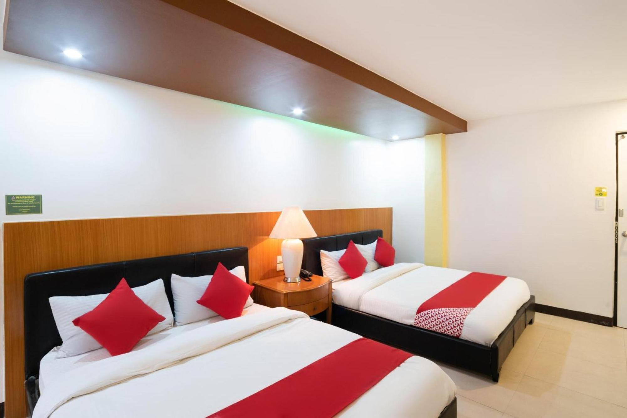 Oyo 195 Ranchotel - Binan Екстер'єр фото